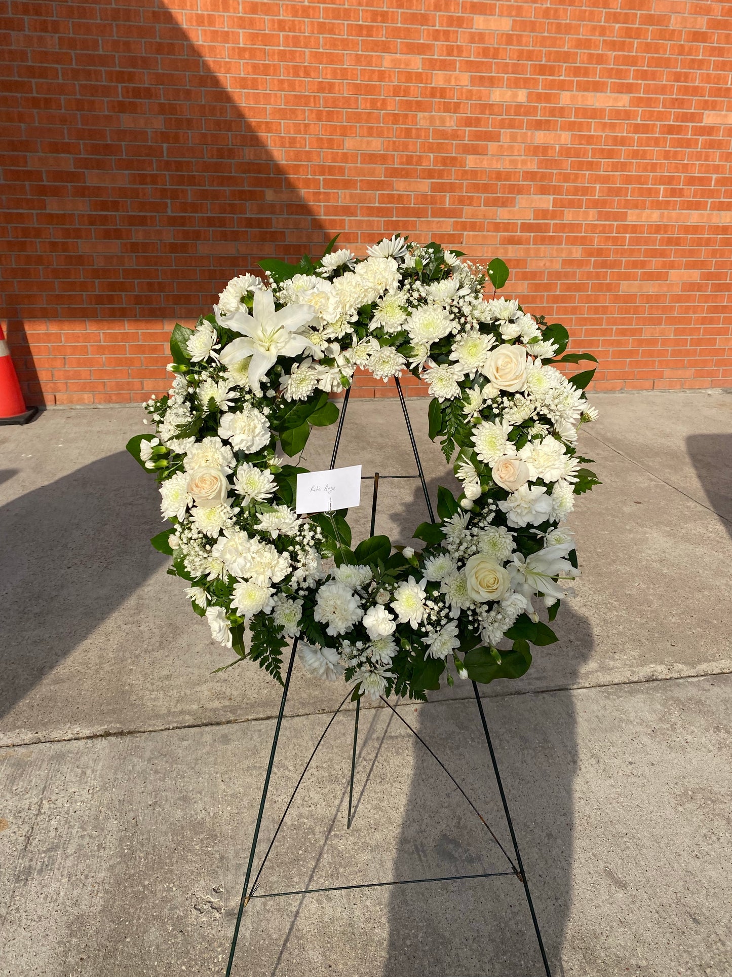 Standing White Wreath